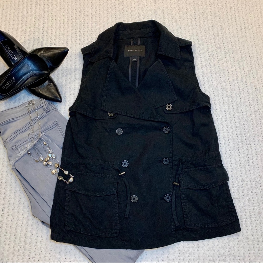 Banana Republic Women’s Vest Black Lyocell XS